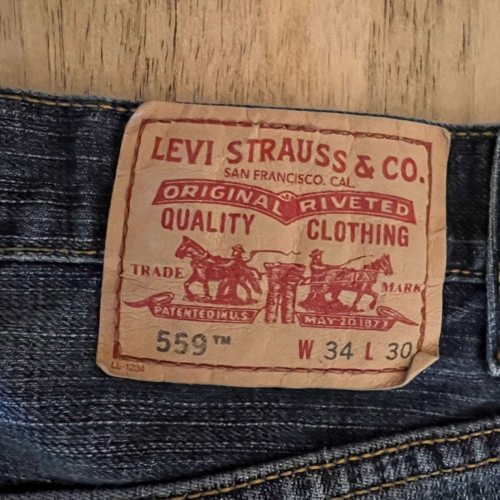 Levi's 559 Men's Relaxed Straight Jean- Myers Day 34w x 30l - Picture 4 of 4